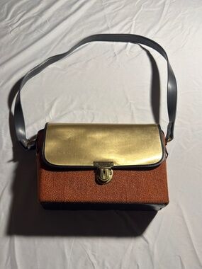 Vintage Woven Raffia Box Purse Gold Metal Flap Orange Structured Shoulder Bag